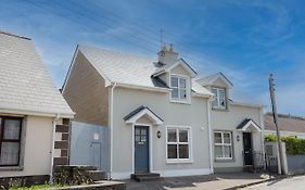 Kilkee Townhouse By Trident Holiday Homes
