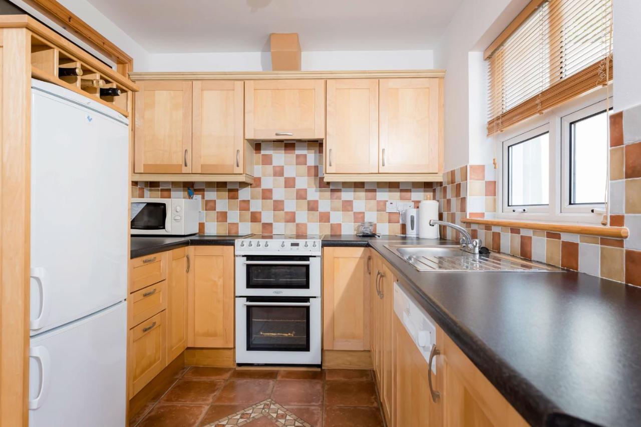 Kilkee Townhouse By Trident Holiday Homes Exterior photo